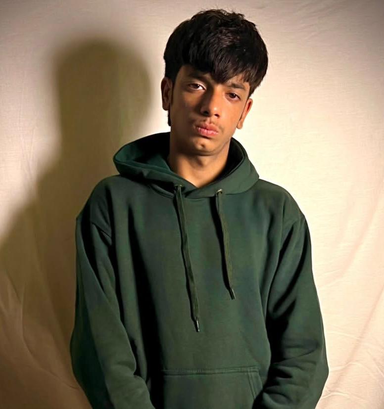 Plain Hooded Sweatshirt